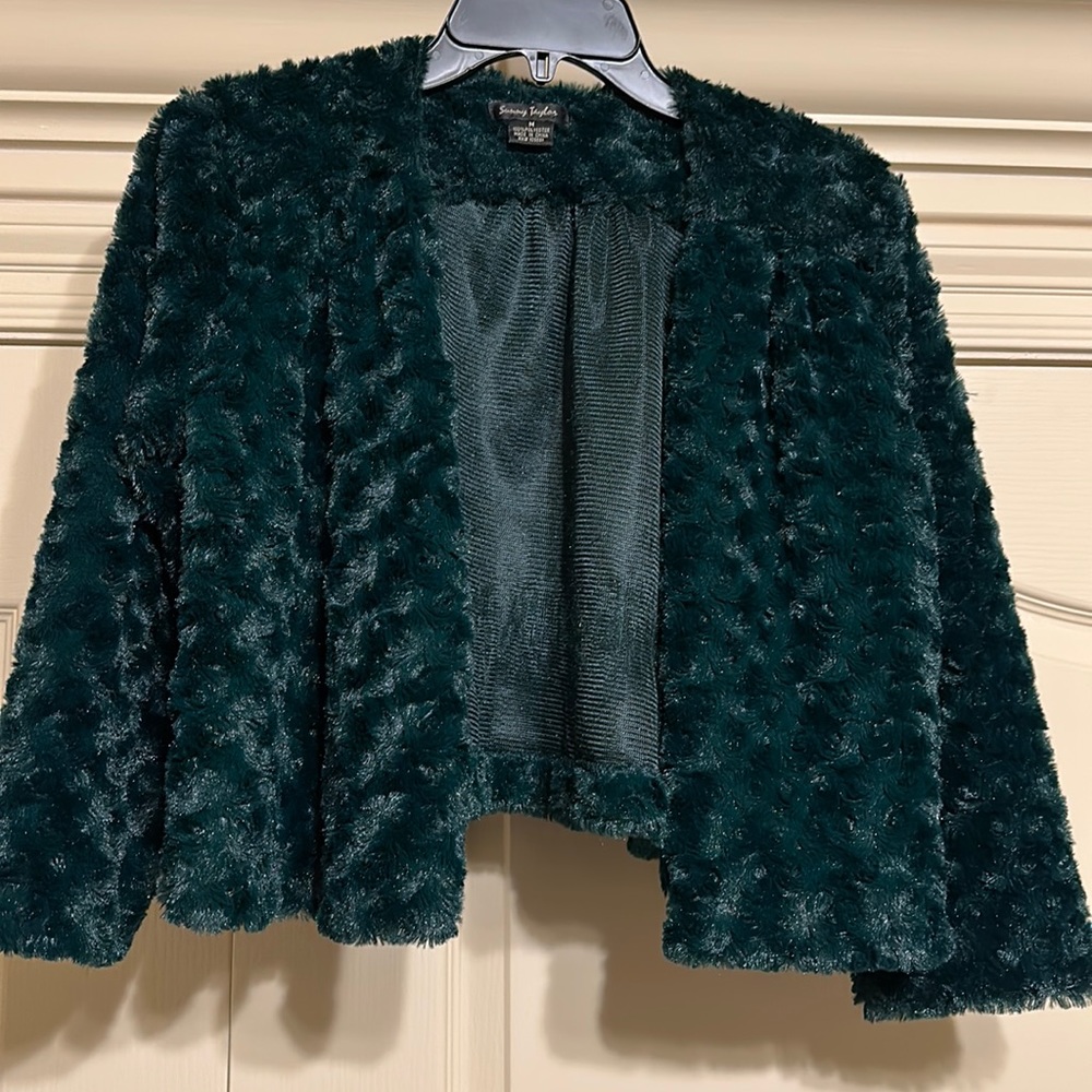 ✨Faux Fur Bolero✨